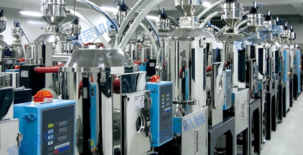 Central feed system case