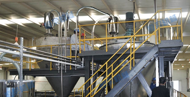 Central feed system case