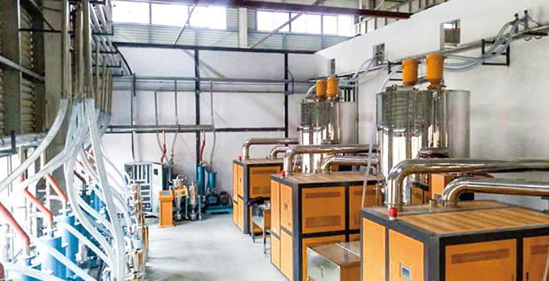 Central feed system case