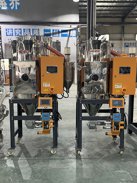 不銹鋼塑料干燥機(jī)會有哪些優(yōu)勢 不銹鋼塑料干燥機(jī)會有哪些優(yōu)勢